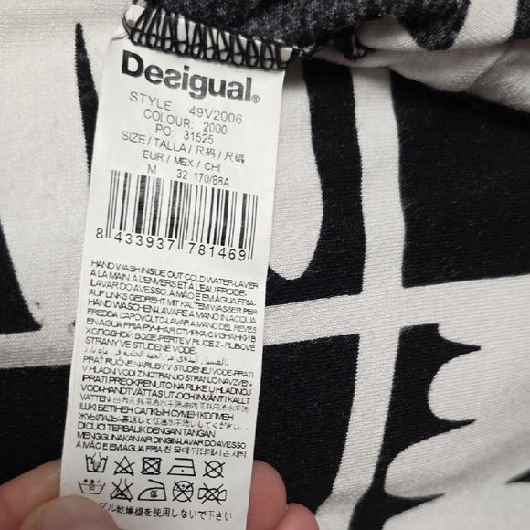 Desigual Black & White Graphic Dress with Red Sash Belt – Made in Spain – Size M - Picture 6 of 10